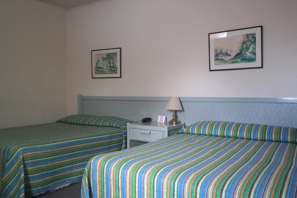 Hotel Vesuvio Сан-Хосе Номер фото