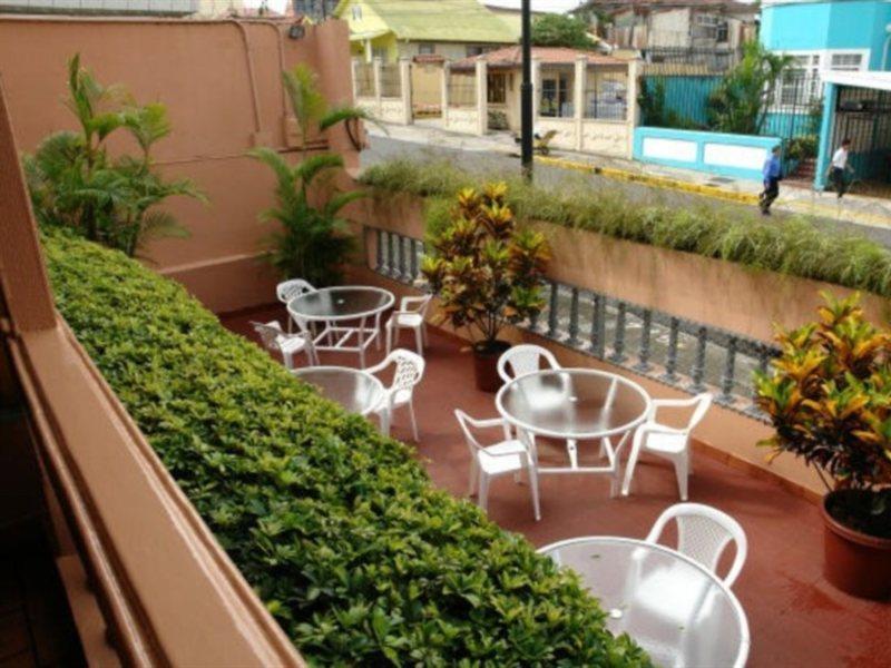 Hotel Vesuvio Сан-Хосе Экстерьер фото